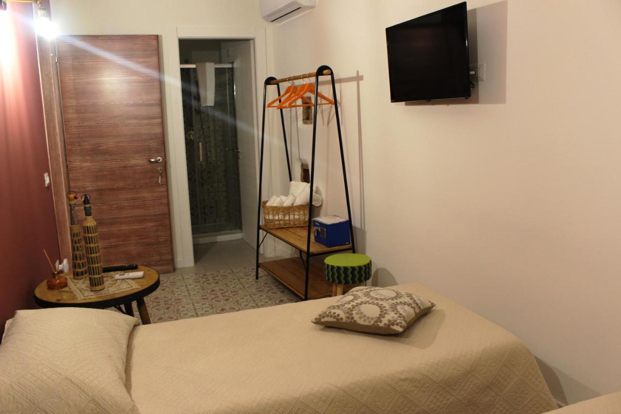 Casa Mazzone Bed & Breakfast Ciro Exterior foto